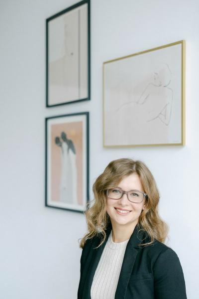 Daria Grabchuk Welcome to Canada Immigration Consulting