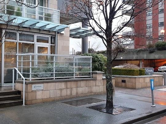 Doug Lee & Associates