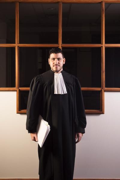 Carlos Bolivar, Avocat Criminel